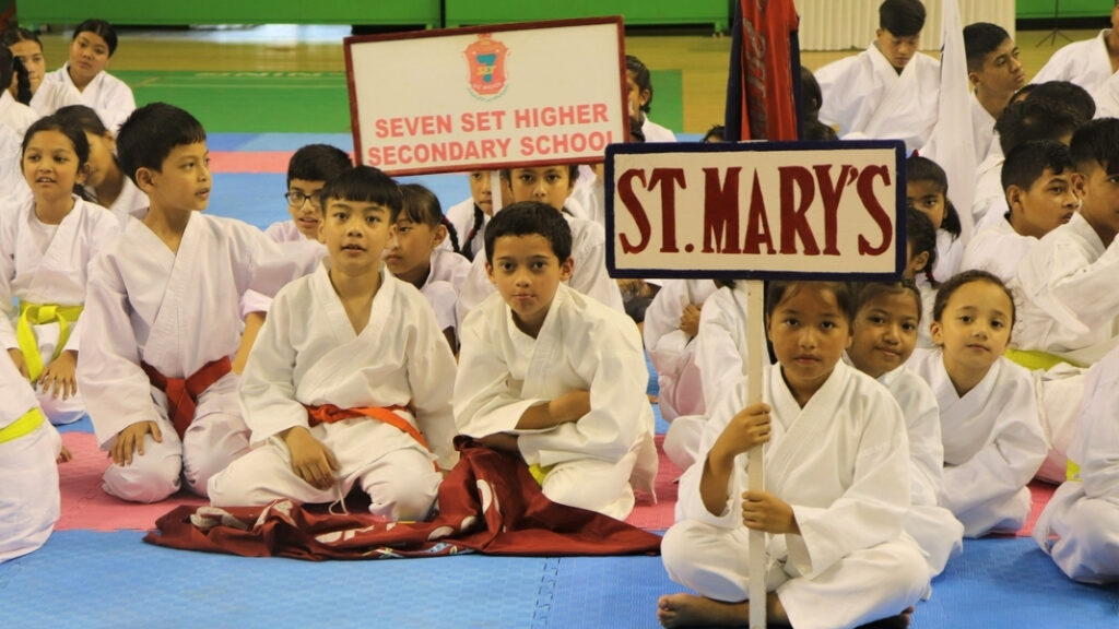 Sdang ka lympung ialeh Karate ki Khynnah skul bad College ha SAI