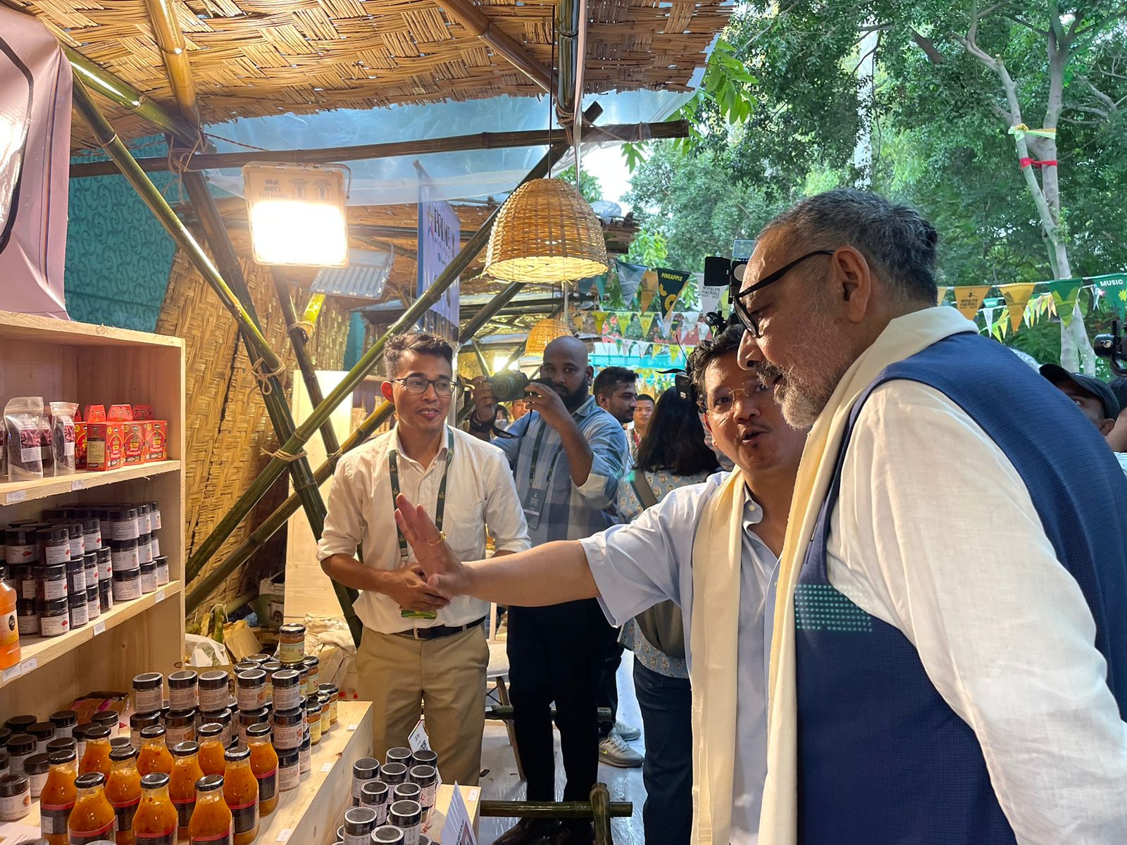 Plie u Giriraj Singh ia ka Meghalaya Pineapple Fest-2023 ha Dilli Haat, New Delhi