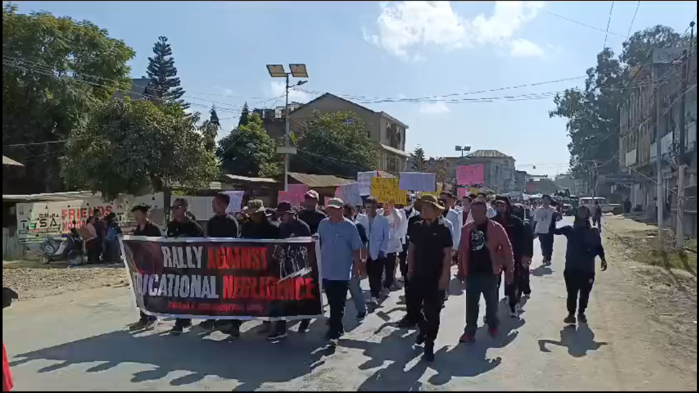 Manipur: Iaid rally da ki hajar ki samla ban pyrshah ia jingbym khein snep ki jaka pule ia ki samla pule Kuki-Zo