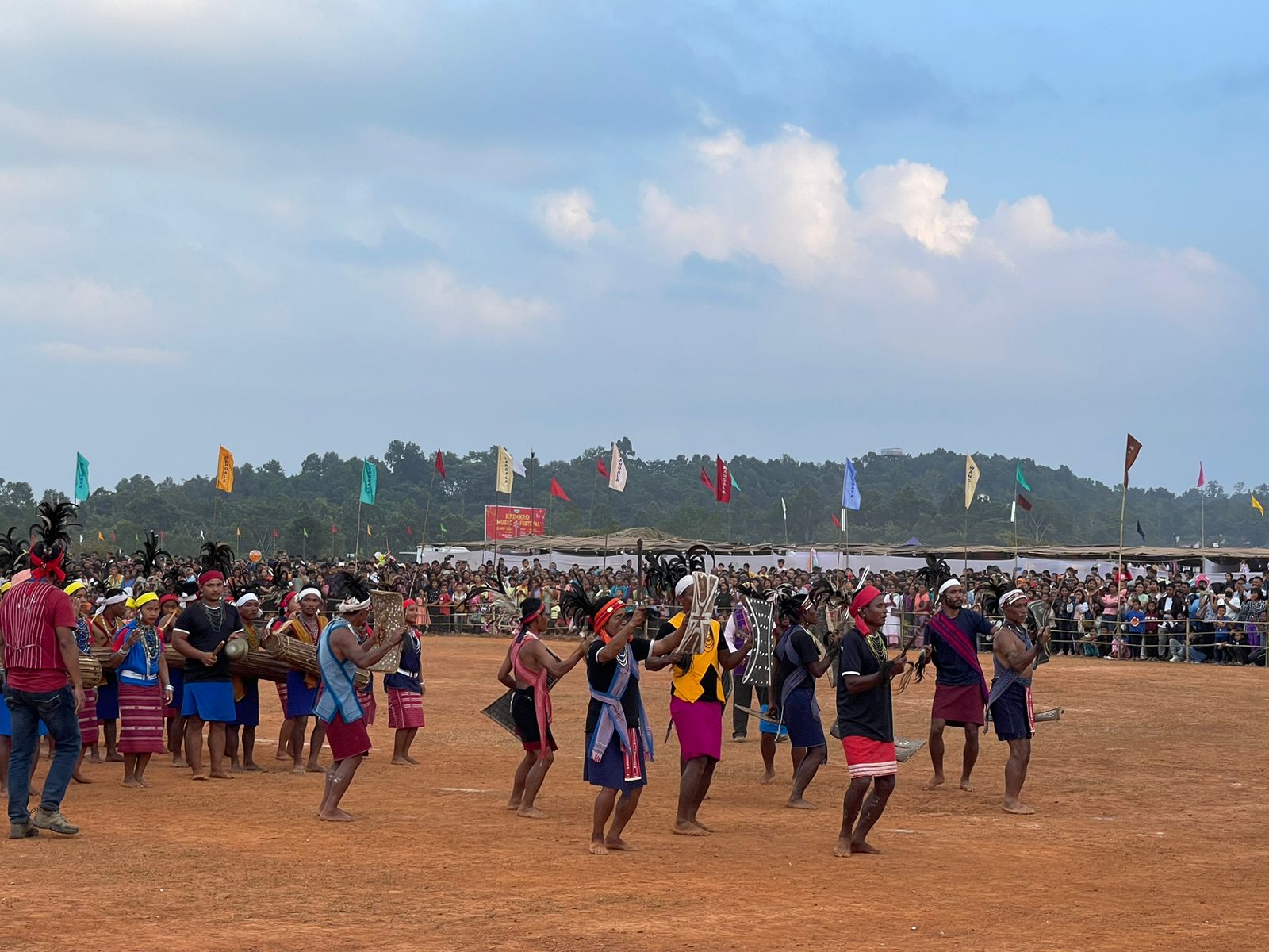 Kut noh ka tamasa Wangala hapdeng ka jingiphuh iphieng