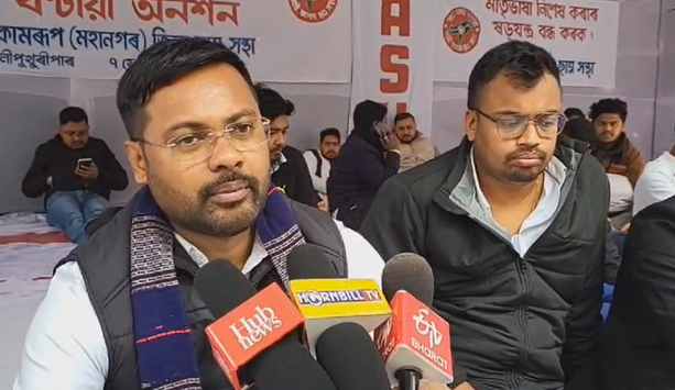 Assam : Shah jingit ka AASU ba kyntait pynrung ia ka ktien Assamese ha skul