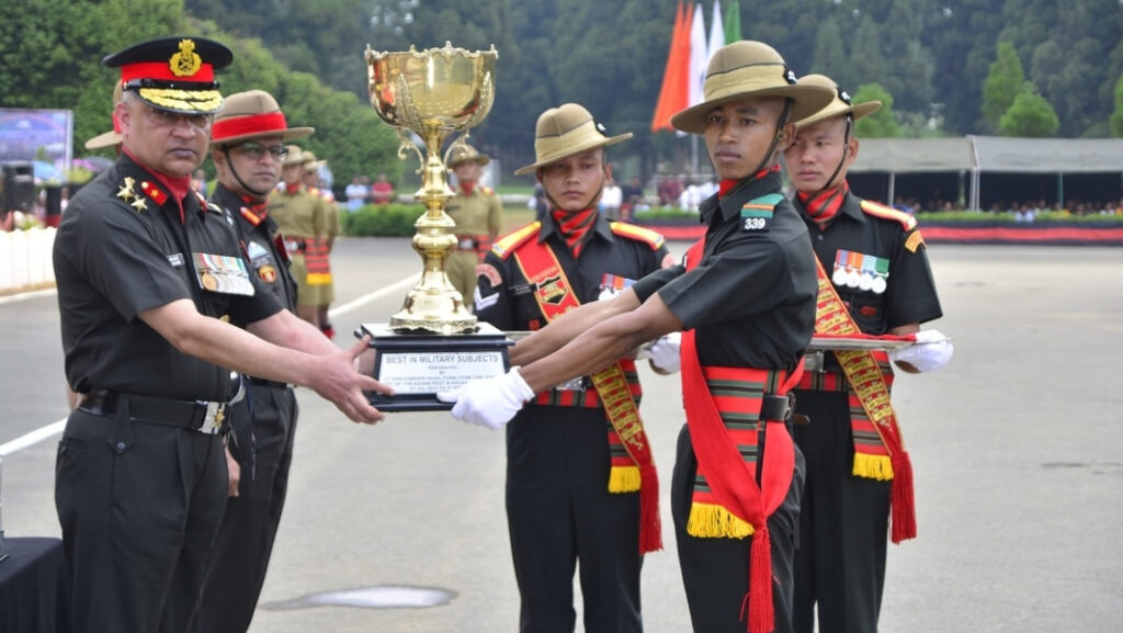 Pass haduh 658 ngut ki Agniveers na ka Assam Regimental Centre