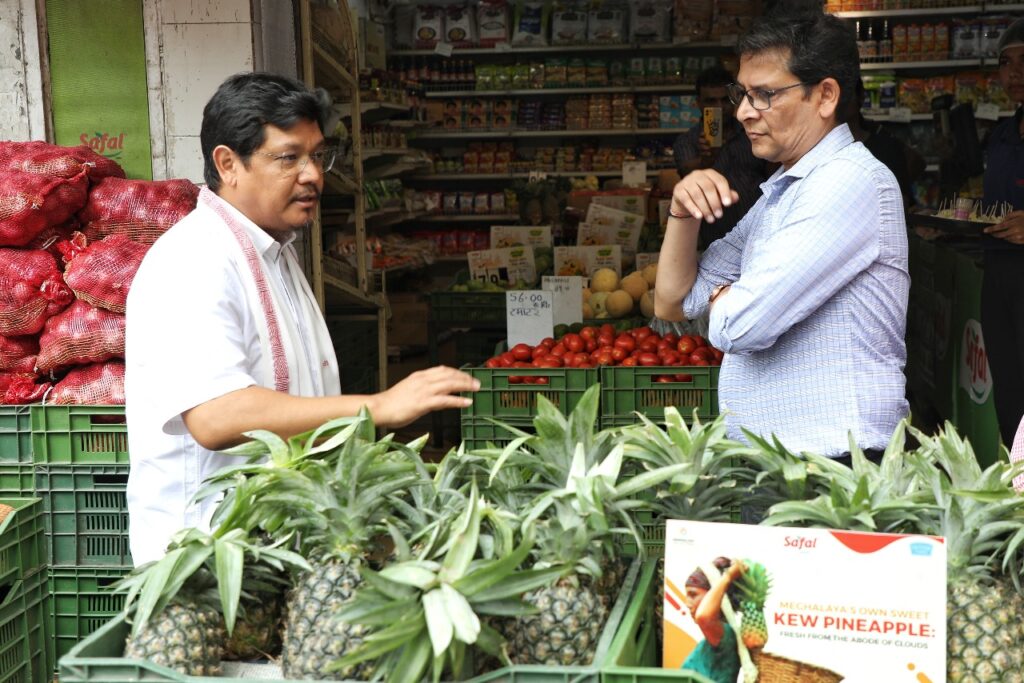 Hiar jngoh u CM ia ka iew sohtrun ka Meghalaya ha New Delhi | Iaknduh ia u MD ka Mother Dairy ha dukan Safal