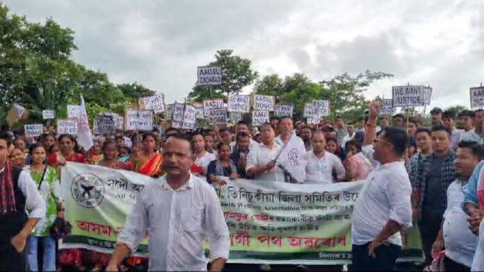 Ba shah pyniap u Heprit | Khang ki paidbah ia ki surok ka Assam ban leit sha Arunachal Pradesh