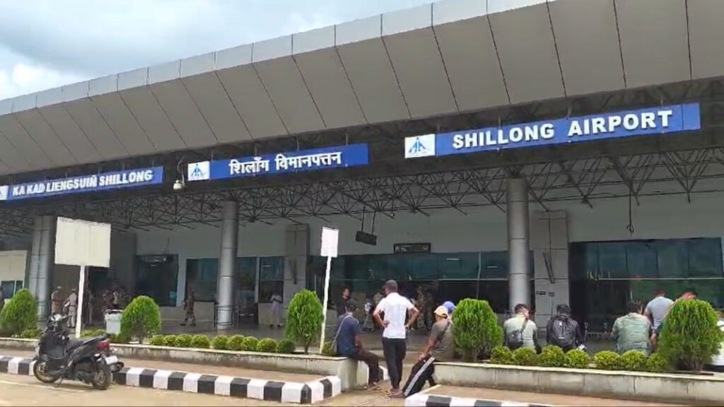 Hiar paidbah ka KSU bad HYC sha Shillong Airport ban beh ia ka kynhun ialap khang bam doh masi