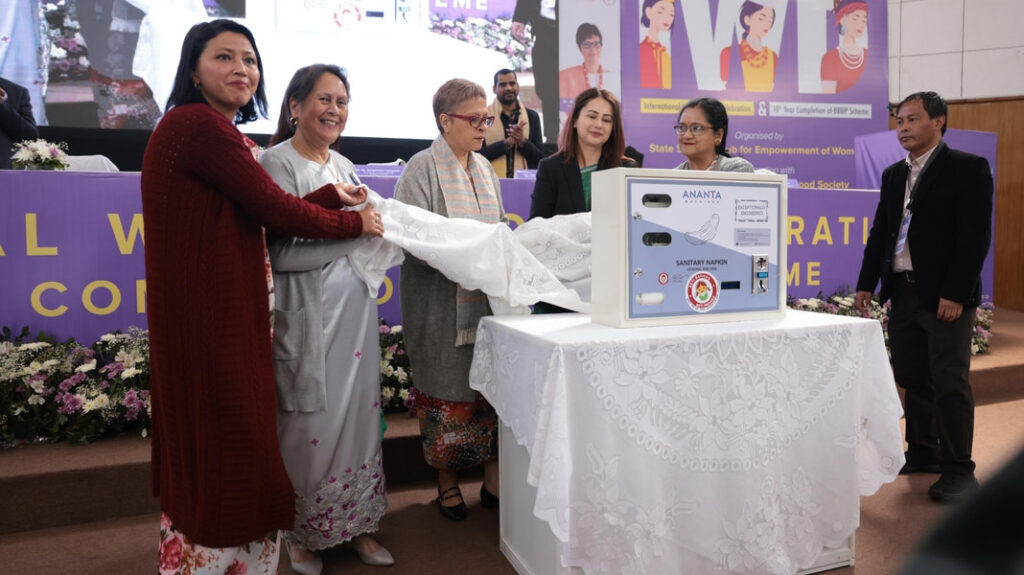 Rakhe ka Jylla Ia Ka International Women’s Day, ₹25 Klur ka jingiarap kyrpang na ka bynta ki Self-Help Group (SHG) Kynthei