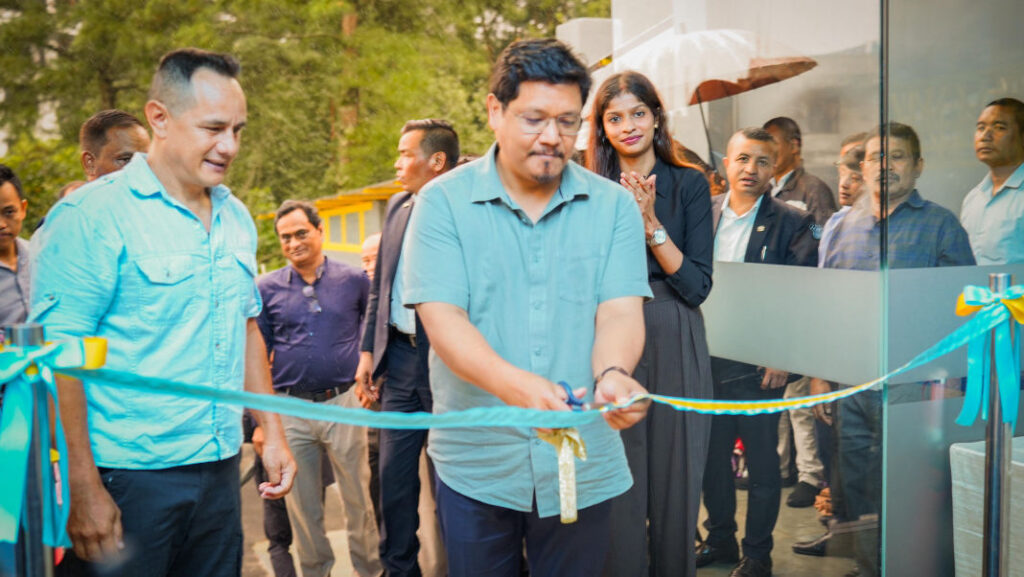 Plie u CM ia ka Swimming Pool ha Lapalang ba pyntrei na ka CM Elevate Program