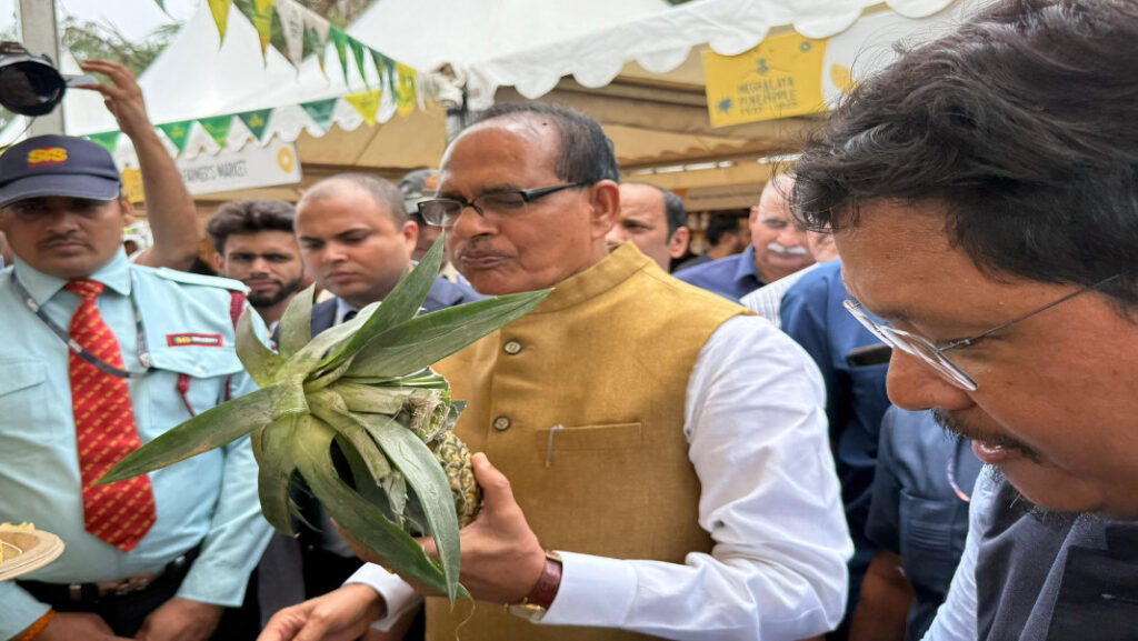 U Sohtrun ka Meghalaya uba shngiam bad ba thiang tam ; ong u Myntri Shivraj Singh Chauhan