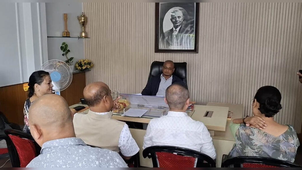 Iakynduh ki MDC ia u CEM ka KHADC | Dawa pyllait noh ia ki skhim ka 15th Finance Commission