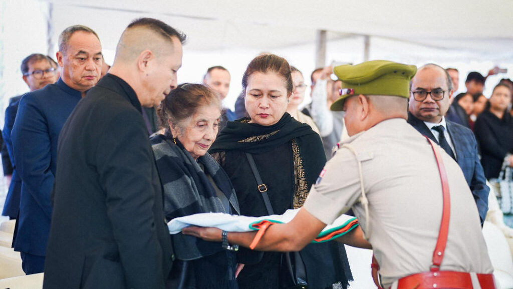 Ai khublei khatduh ka Meghalaya ia u CM barim Dr D.D Lapang