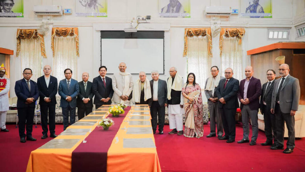 Bam smai u Justice Soumen Sen kum u CJ ba thymmai ka Meghalaya High Court