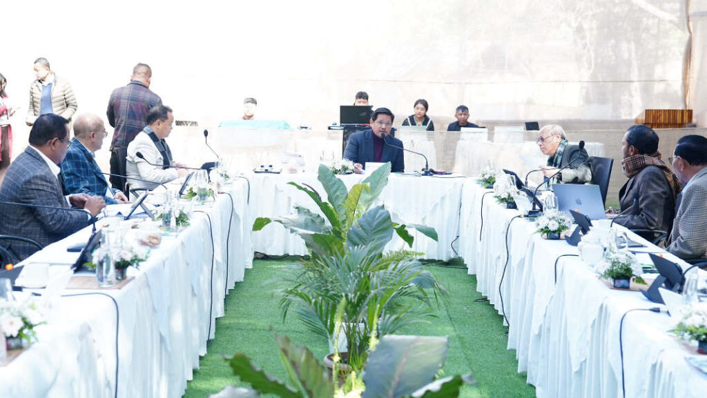 Mynjur ka Sorkar ia ka SOP ban tem ia ka jingpyndonkam bakla iaki siren, iit-iong bad lightsaw