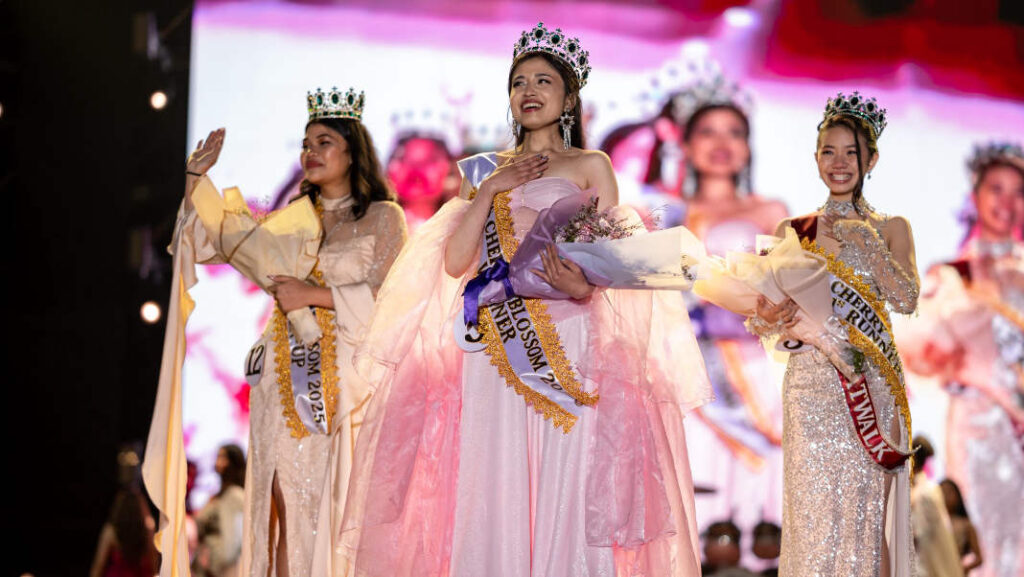 Ioh kup painsngiat ka Lapynshai Marak bad Rohan Pradhan kum ka Miss bad Mr Cherry Blossom