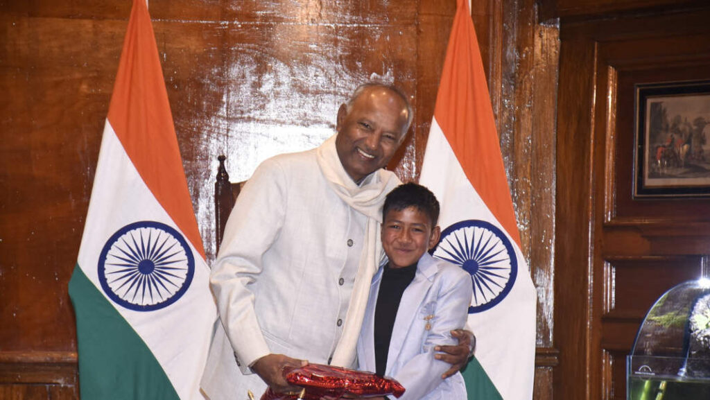 Ka jinglong Nongialam kam dei tang ka kyrdan hynrei kadei ka jingkitkhlieh, ong u Lat ka Jylla