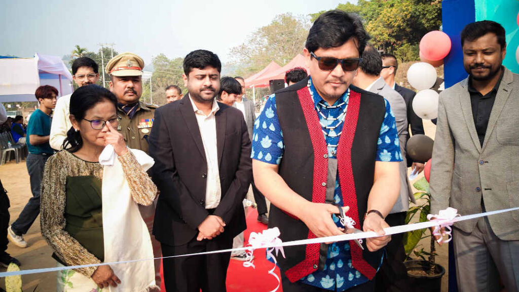 Plie u CM ia ka Nokrek Skate Park ha Tura Govt College
