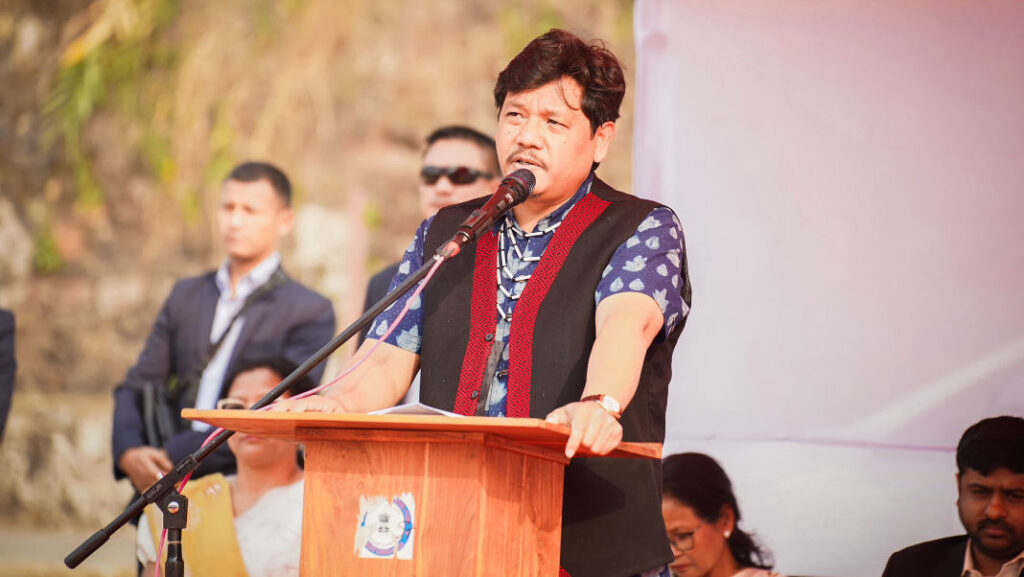 Plie u CM ia ka Nokrek Skate Park ha Tura Govt College