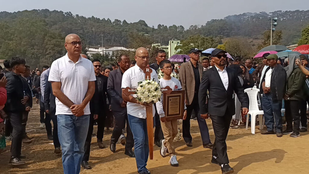 Iashimbynta da hajar ngut ki paitbah ha ka jingtep donburom ia u Dr Ricky Syngkon