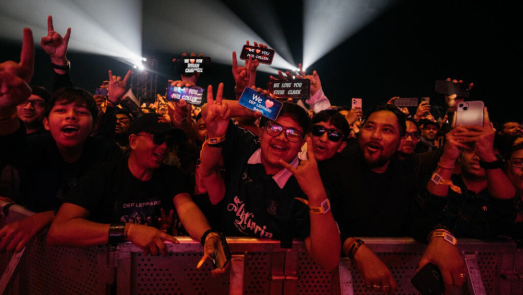 Def Leppard-Bhoirymbong