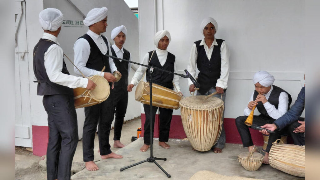 Pyndep ka Seng Khasi ia ka lehniam Pynkiew Ksing ban pynkhreh ia ka Shad Suk Mynsiem