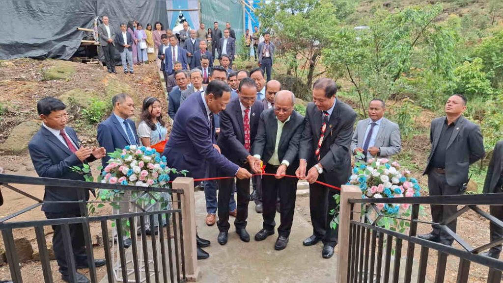 Plie u Bah Prestone Tynsong ia ka Prayer House jong ka PCI ha Sohra