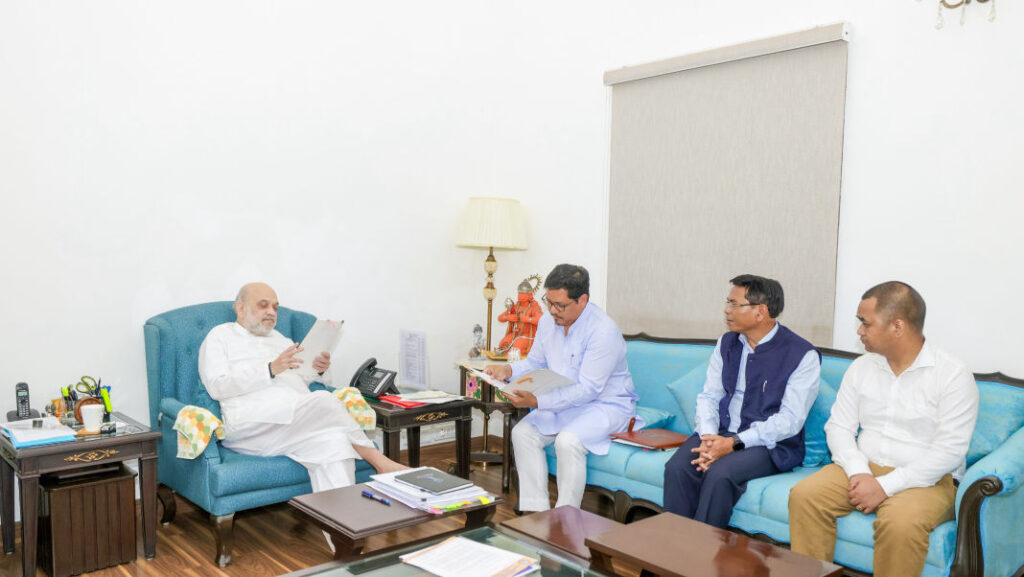 U Myntri Rangbah ka Jylla, Conrad K Sangma, ha ka sngi U Blei, ula leit iakynduh ia u Myntri kam Pohiing ka Ri, Shri Amit Shah ha New Delhi bad kyrpad ban pyrkhang kyrpang ia ka Meghalaya haba wanrah ka jingpynkylla (Amendment) ia ka Foreign Contribution (Regulation) Act (FCRA).